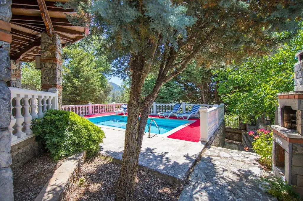 Home in Uzumlu